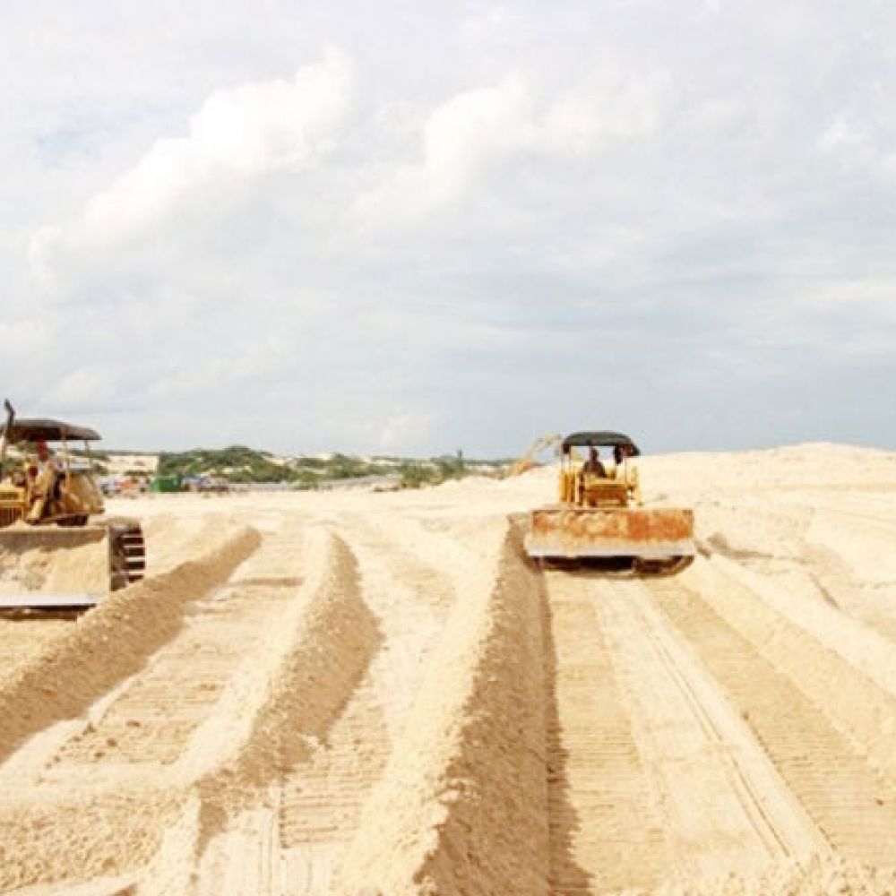 San lấp mặt bằng